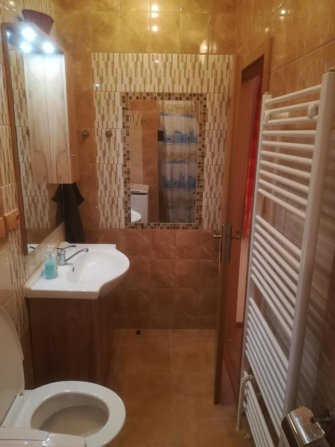 Apartmany Pod Baruncinou Skolou Česká Skalice المظهر الخارجي الصورة